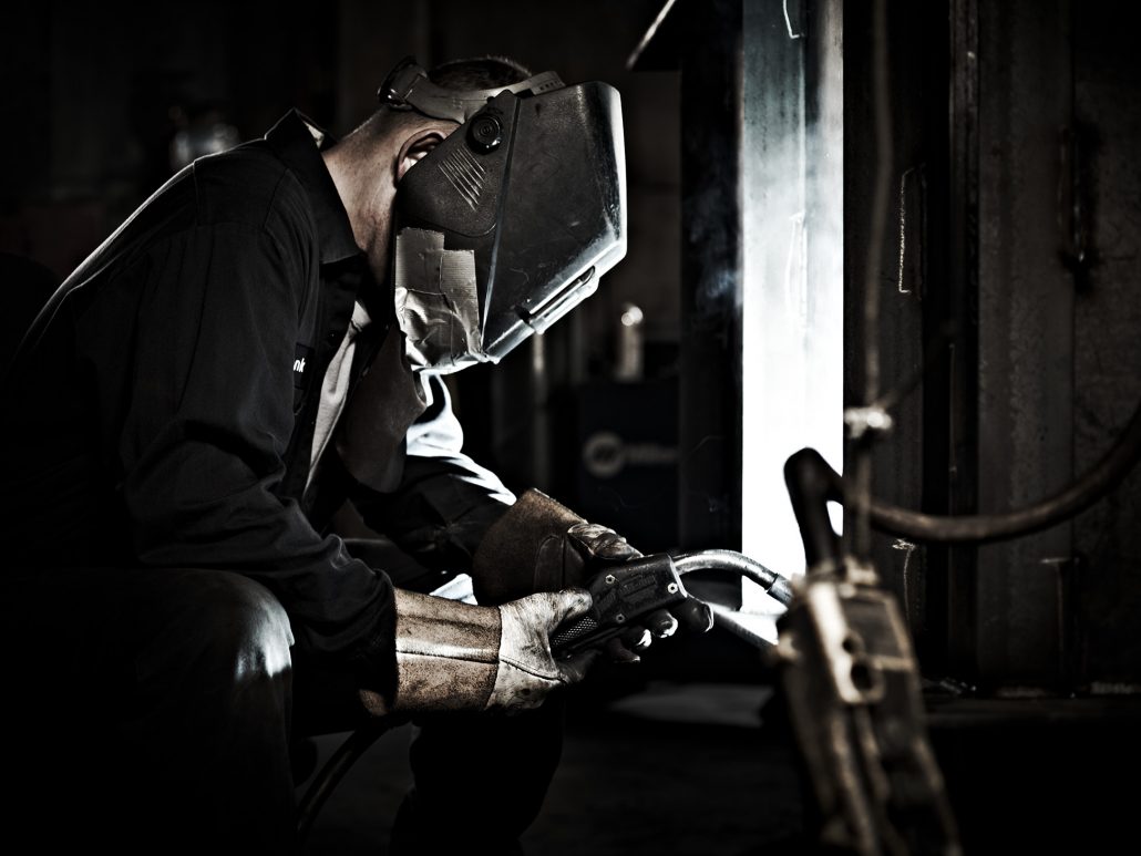Environmental_Portrait_Welder_3